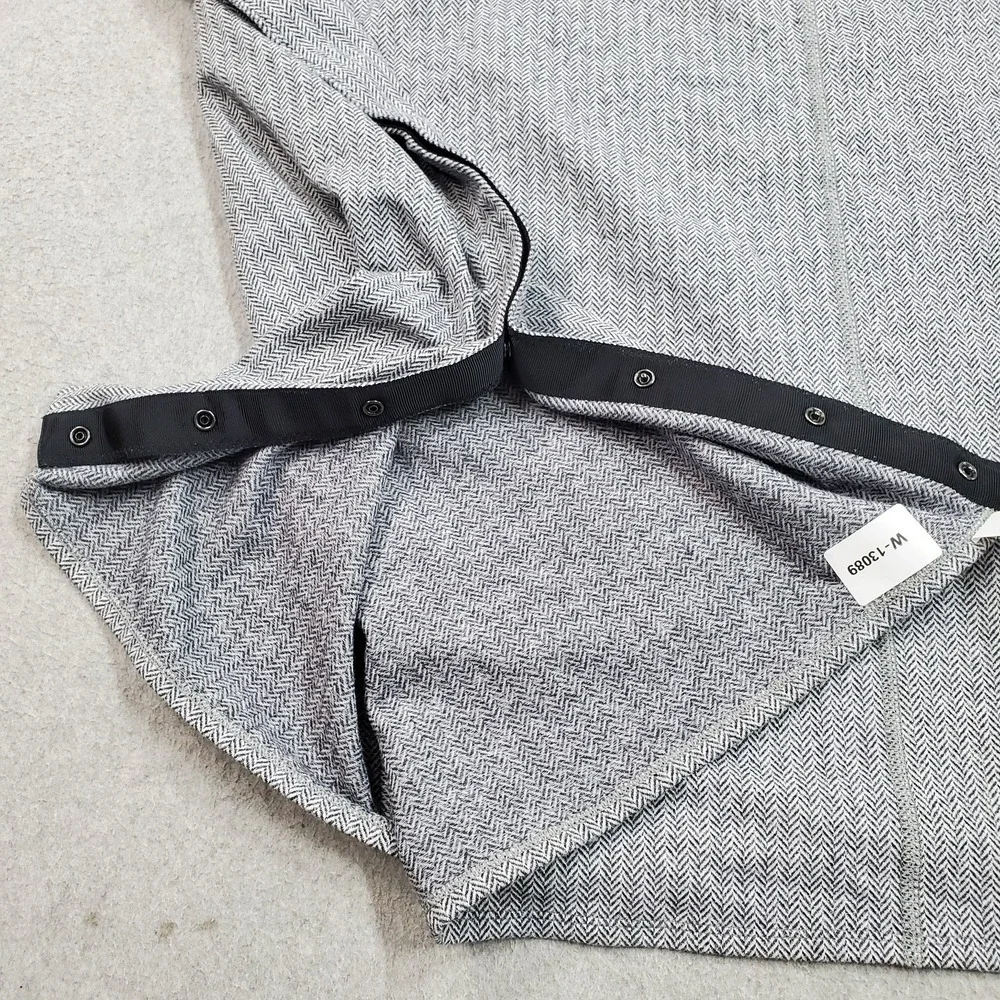Lululemon Women Scarf OS Gray Nylon Polyester Vinyasa Herringbone Infinity Snap